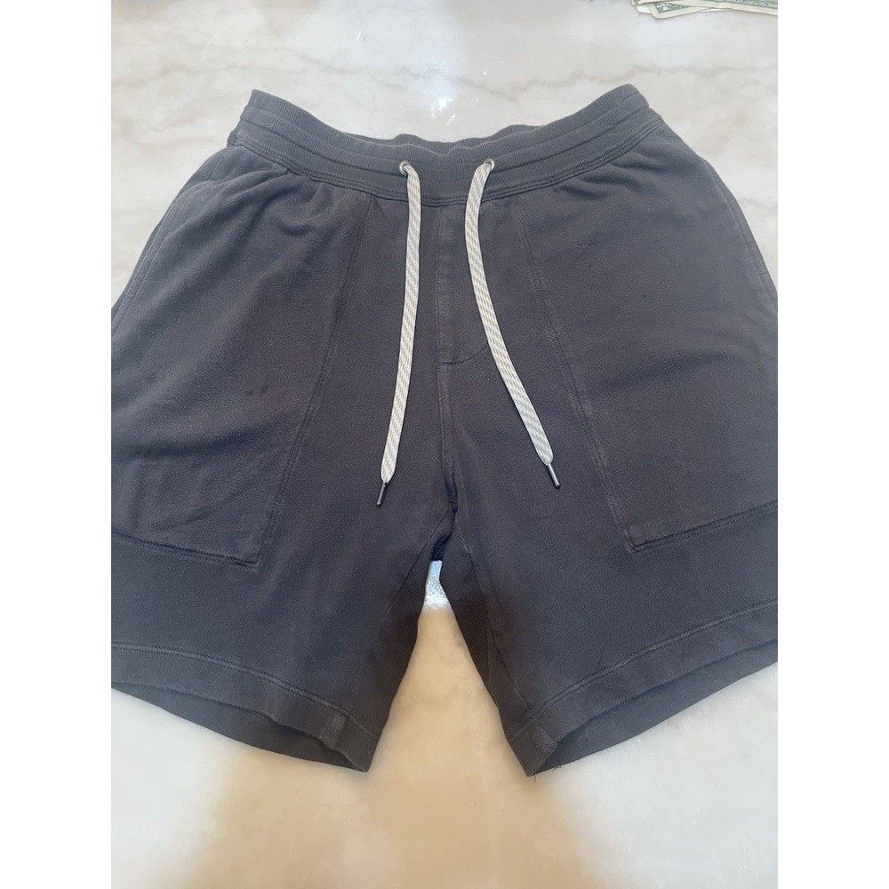 Vuori Vital Shorts Mens Size Small‎ Gray 100%cotton